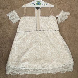 Kendall and Kylie lace dress